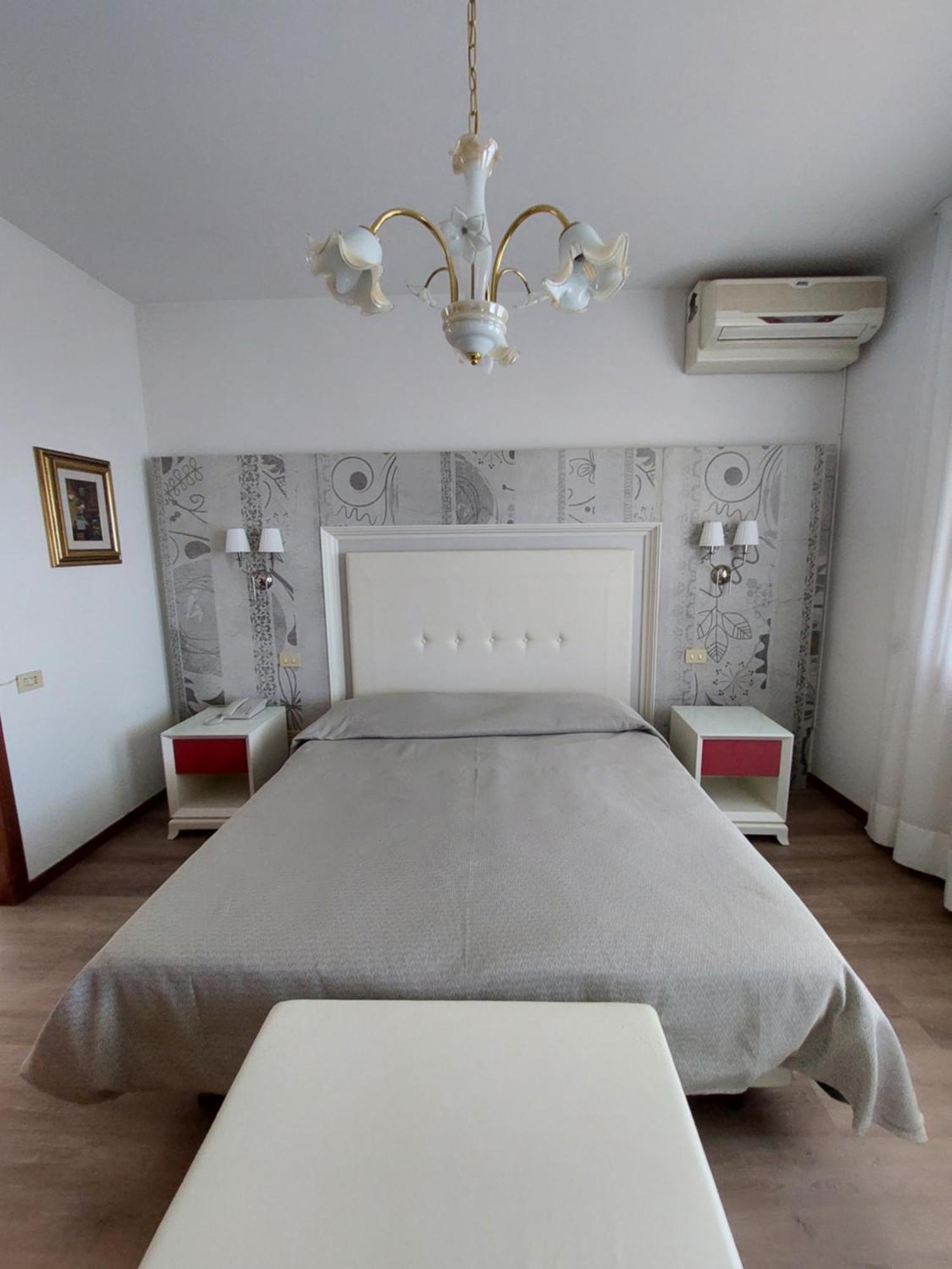 Albergo Alla Pineta Montebelluna Dış mekan fotoğraf